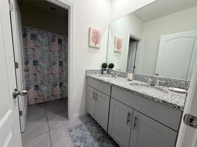 7523 OAKMOSS LOOP, Davenport, FL 33837