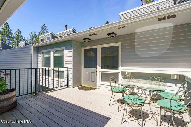 10637 N Friar DR, 18, Hayden, ID 83835