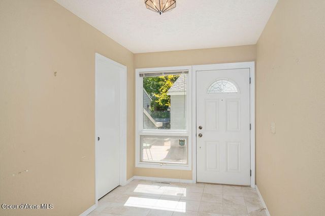 10637 N Friar DR, 18, Hayden, ID 83835