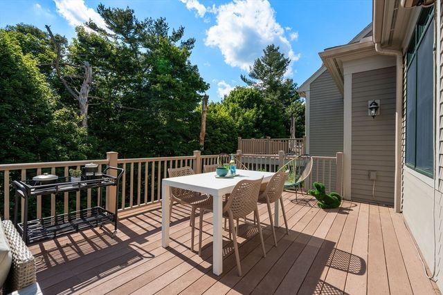 21 S Cottage 78, Belmont, MA 02478
