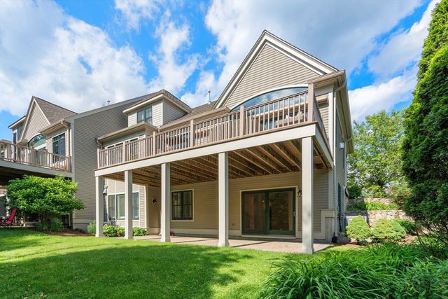 21 S Cottage 78, Belmont, MA 02478
