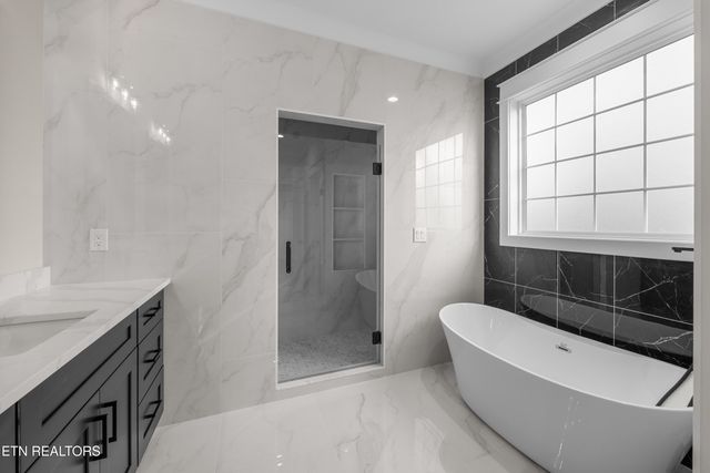 100 Tigitsi Lane, Loudon, TN 37774