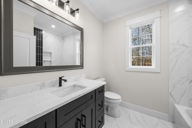 100 Tigitsi Lane, Loudon, TN 37774