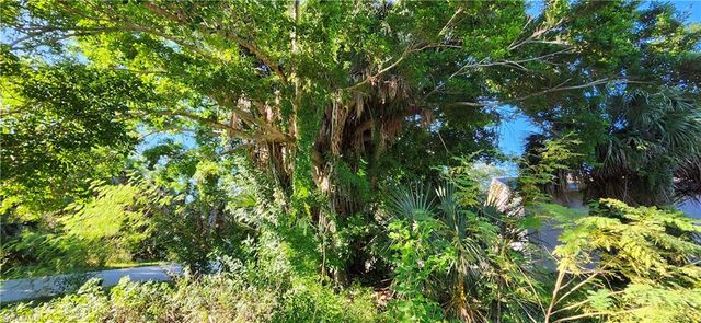 3100 Banyan WAY, Punta Gorda, FL 33950
