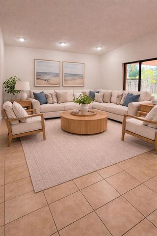 14729 SW 53rd Ter, Miami, FL 33185