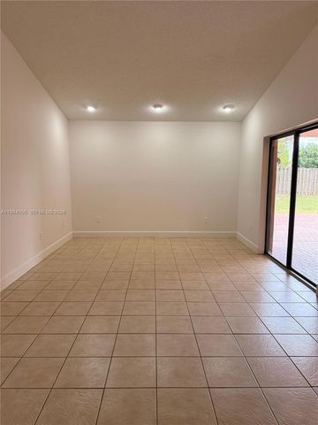14729 SW 53rd Ter, Miami, FL 33185