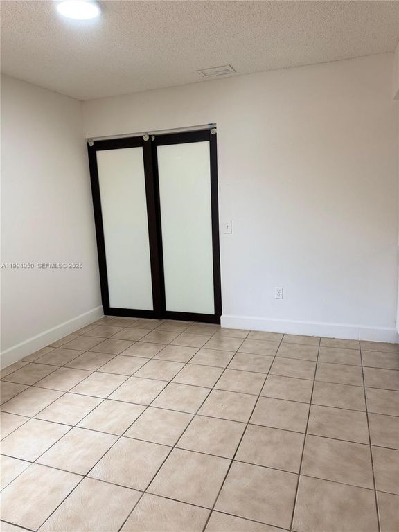 Image 12 of property listing at 14729 SW 53rd Ter, Miami, FL 33185