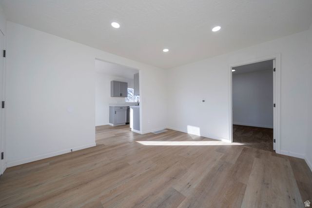 1680 W CLAYBOURNE AVE, West Valley City, UT 84119