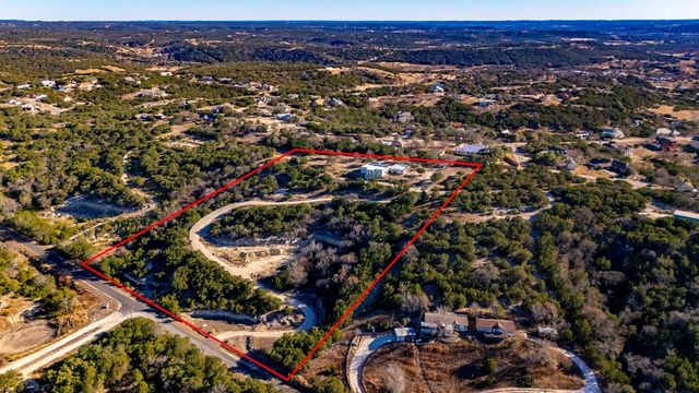 157 McCullough Ranch Rd, Kerrville, TX 78028