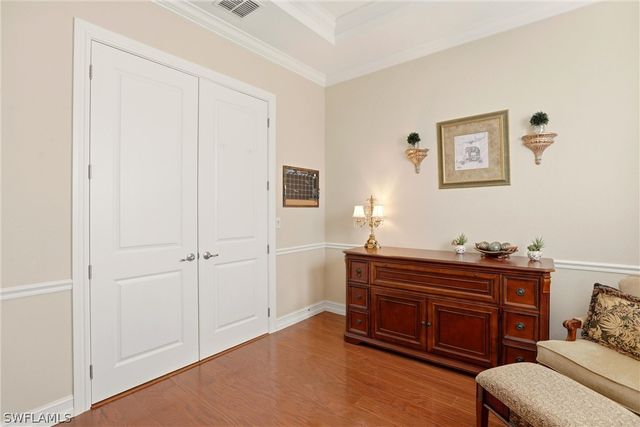 9263 Glenforest DR, Naples, FL 34120