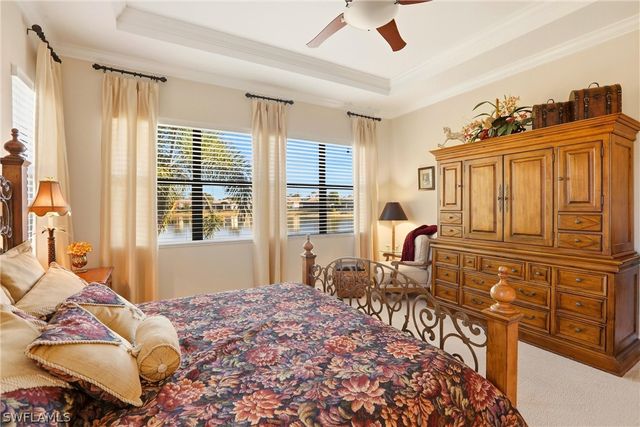 9263 Glenforest DR, Naples, FL 34120