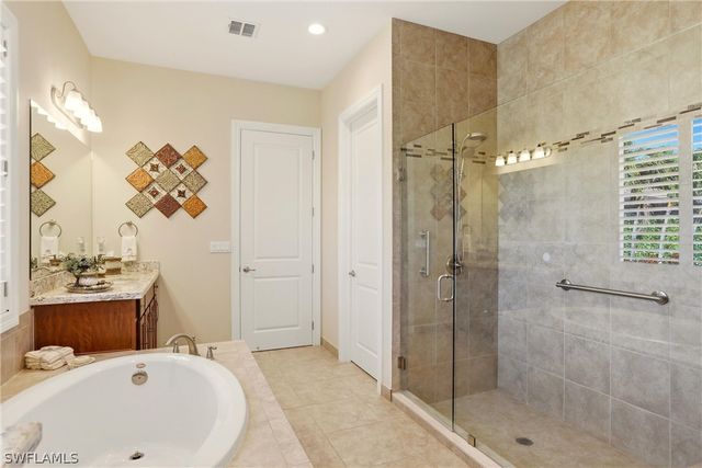 9263 Glenforest DR, Naples, FL 34120