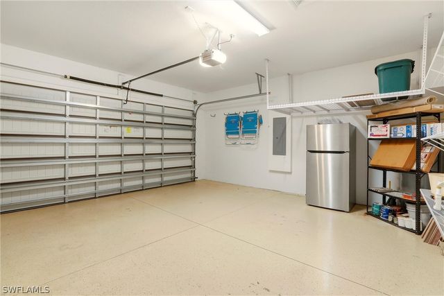 9263 Glenforest DR, Naples, FL 34120