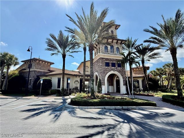 9263 Glenforest DR, Naples, FL 34120