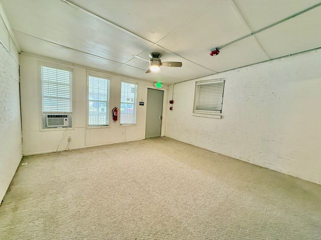 209 W Main Street, Hartford, AL 36344