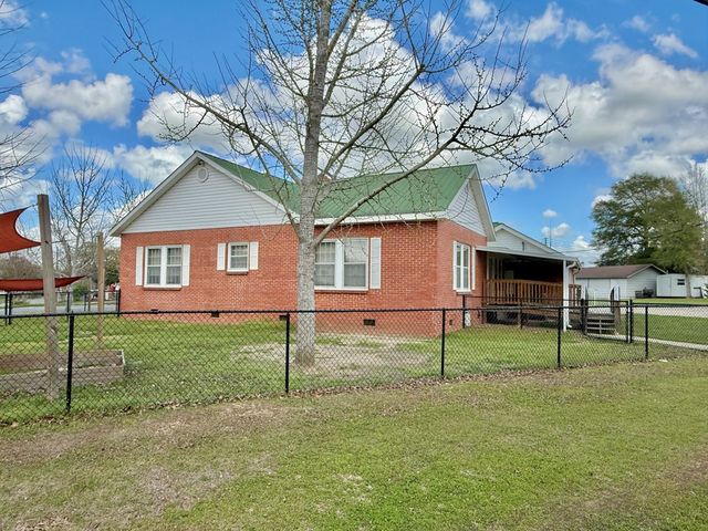 209 W Main Street, Hartford, AL 36344