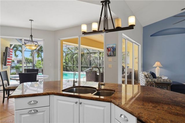 1233 Sea Breeze CT, Punta Gorda, FL 33950