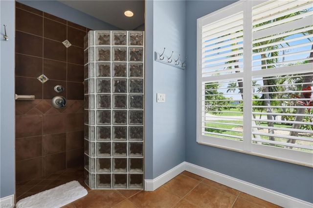 1233 Sea Breeze CT, Punta Gorda, FL 33950