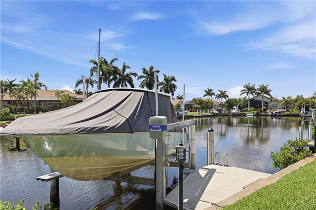1233 Sea Breeze CT, Punta Gorda, FL 33950