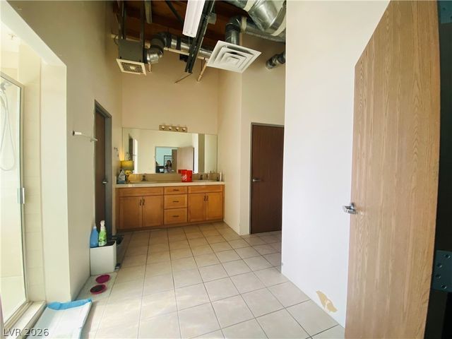 4080 East Post Road C-3, Las Vegas, NV 89120