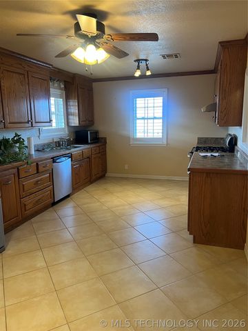 5330 Choate Prairie, Indianola, OK 74442