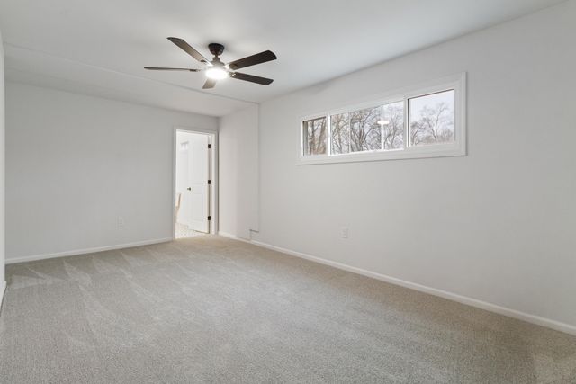 1655 W 63rd Avenue, Merrillville, IN 46410