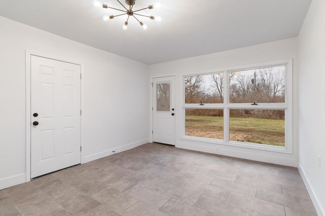 1655 W 63rd Avenue, Merrillville, IN 46410