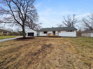1655 W 63rd Avenue, Merrillville, IN 46410