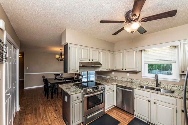 1163 MCLAUGHLIN DR, Munford, TN 38058