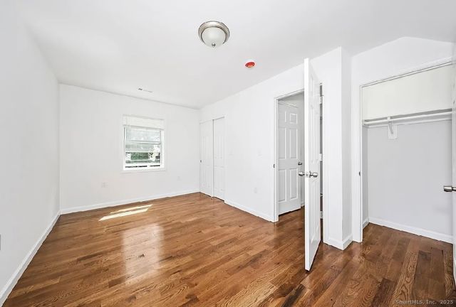 405 Ruth Street, Bridgeport, CT 06606