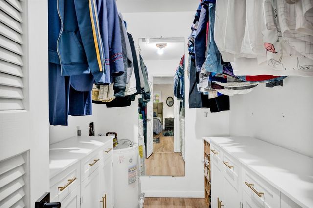 351 NE 19th Place 203K, Wilton Manors, FL 33305