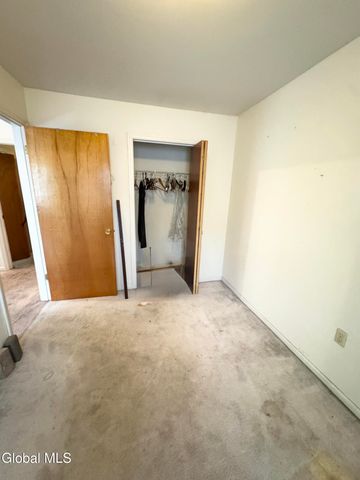 750 Hamilton Street, Schenectady, NY 12307