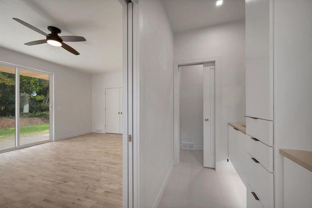 1780 BOBBY JONES DRIVE, De Pere, WI 54115