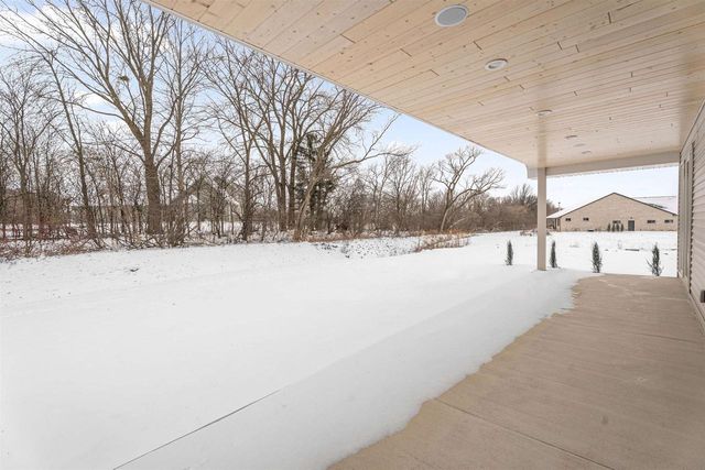 1780 BOBBY JONES DRIVE, De Pere, WI 54115