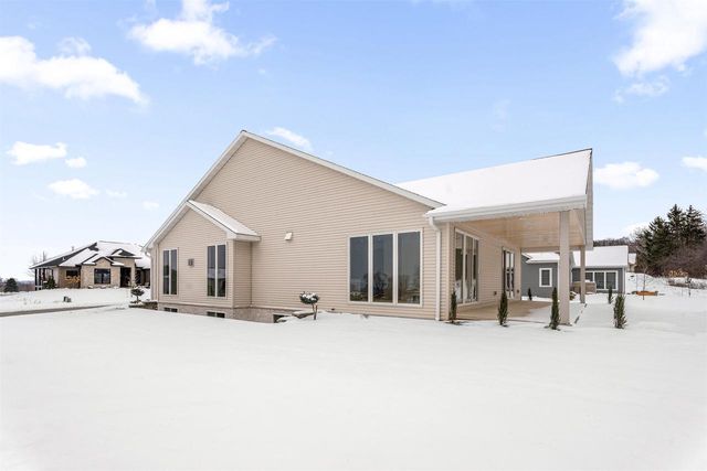 1780 BOBBY JONES DRIVE, De Pere, WI 54115