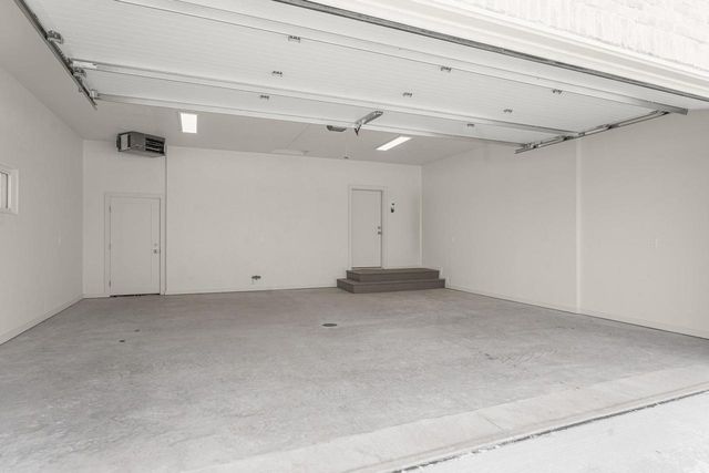 1780 BOBBY JONES DRIVE, De Pere, WI 54115