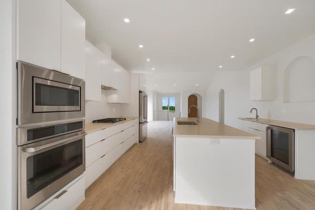 1780 BOBBY JONES DRIVE, De Pere, WI 54115