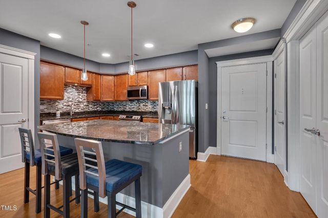 222 Glenwood Avenue 413, Raleigh, NC 27603