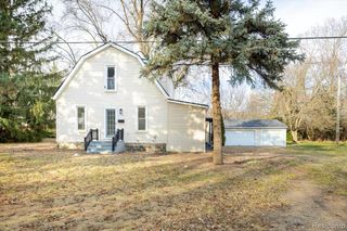 3520 W Drahner Road, Oxford, MI 48371