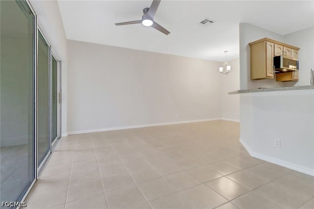8189 Pacific Beach DR, Fort Myers, FL 33966