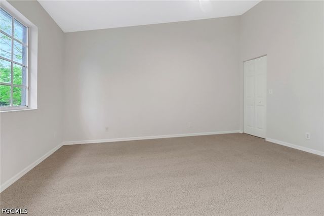 8189 Pacific Beach DR, Fort Myers, FL 33966