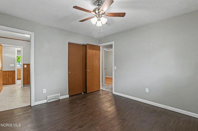 5622 Fenwick Drive, Toledo, OH 43623