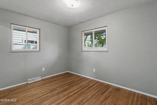5622 Fenwick Drive, Toledo, OH 43623