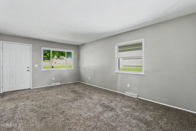 5622 Fenwick Drive, Toledo, OH 43623
