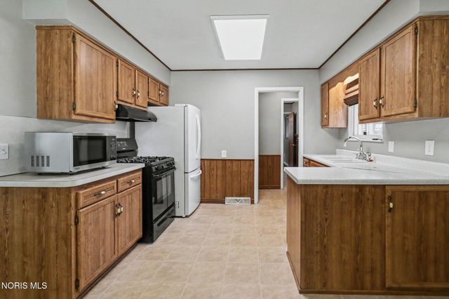 5622 Fenwick Drive, Toledo, OH 43623