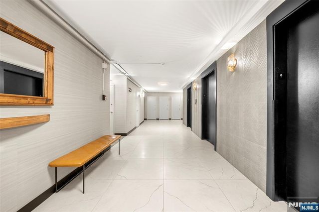 300 Winston Drive 609, Cliffside Park, NJ 07010