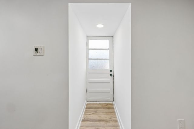 902 Broadmoor Dr, Nashville, TN 37216