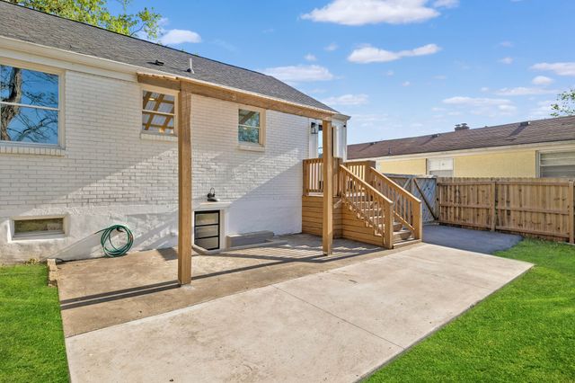 902 Broadmoor Dr, Nashville, TN 37216