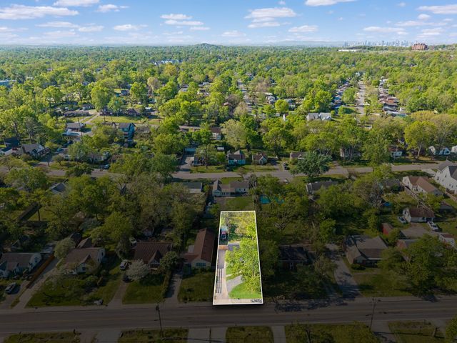 902 Broadmoor Dr, Nashville, TN 37216