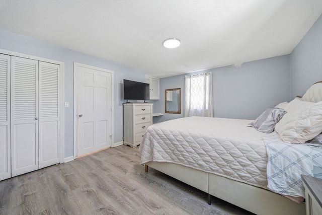 404 River St, Halifax, MA 02338